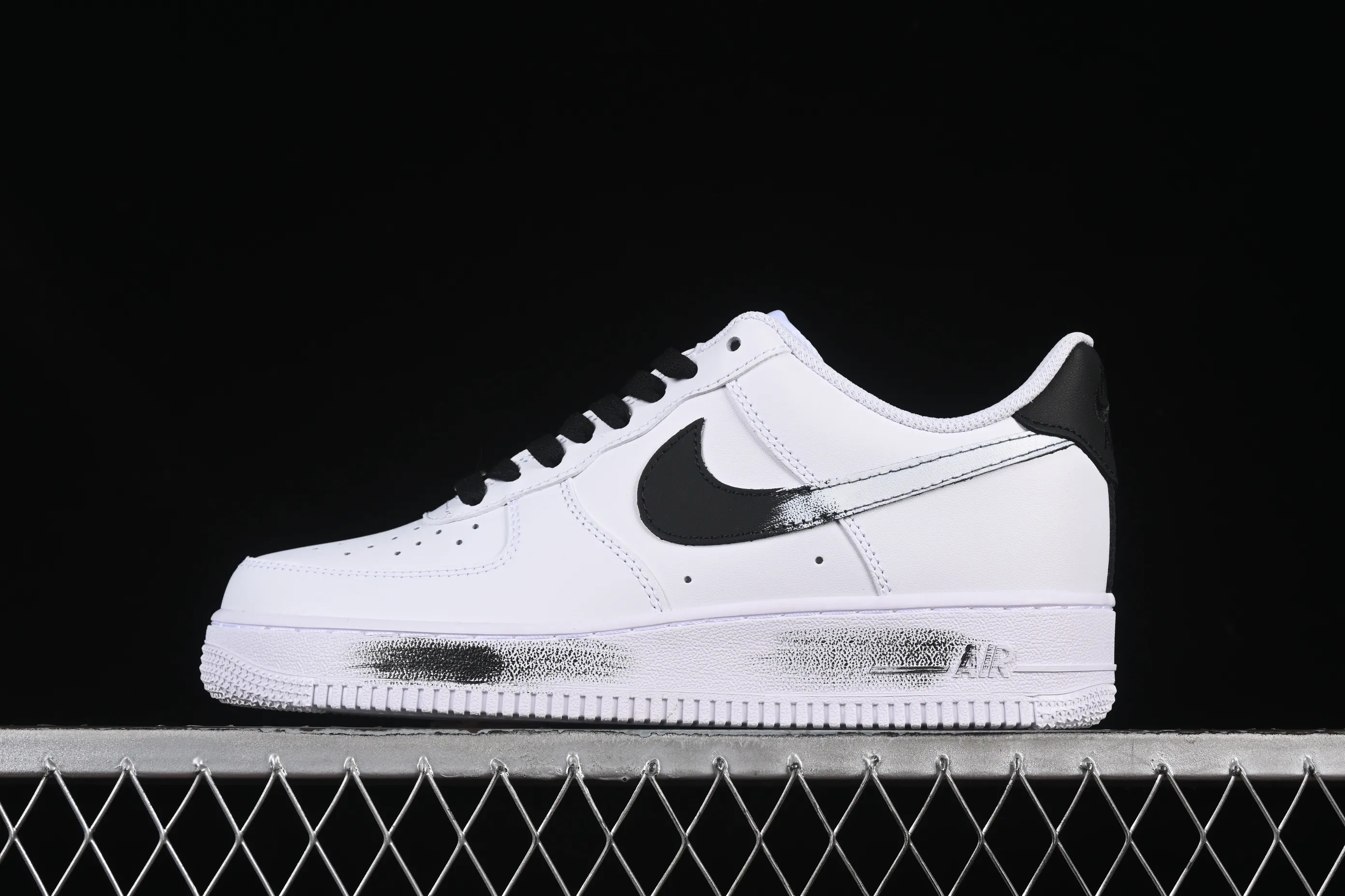 All categories Nk Air Force 1 Air Force series Nk Air Force 1 Low Air Force low-top Nike Air Force 1'07 Low White and black gradient Air Force 1 low-top casual sneakers ZH0316-078